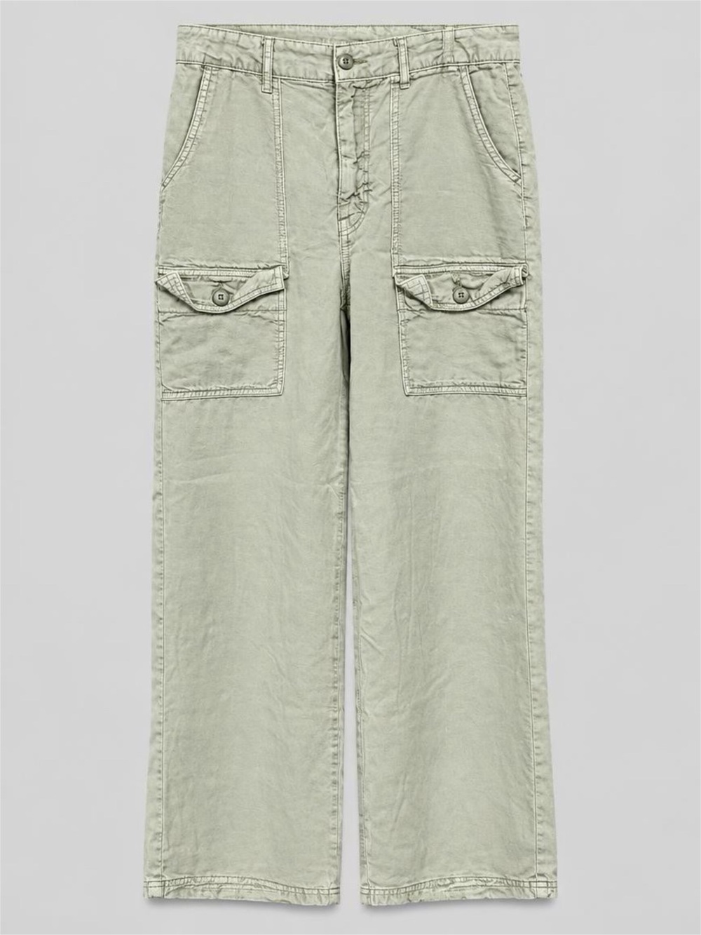 American Eagle Outfitters Light Sage Cargo Pants - 6